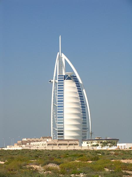 Dubai (082).jpg